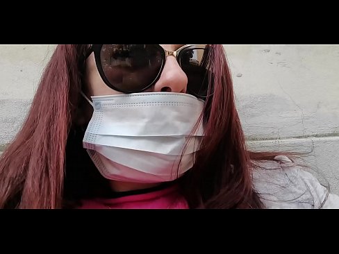 ❤️ Si Nicoletta ay naghiganti sa kanyang kapitbahay at umihi sa kanyang garahe (Special Covid19 Italian Quarantine) Fucking video  sa amin ❌️❤